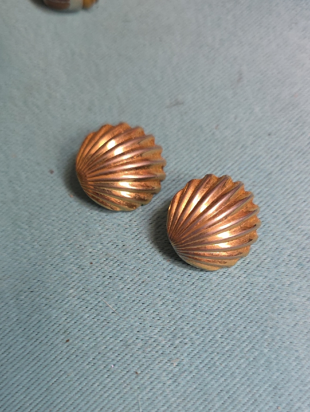 Crown Trifari Gold Ribbed Seashell Clip-On Earrings
